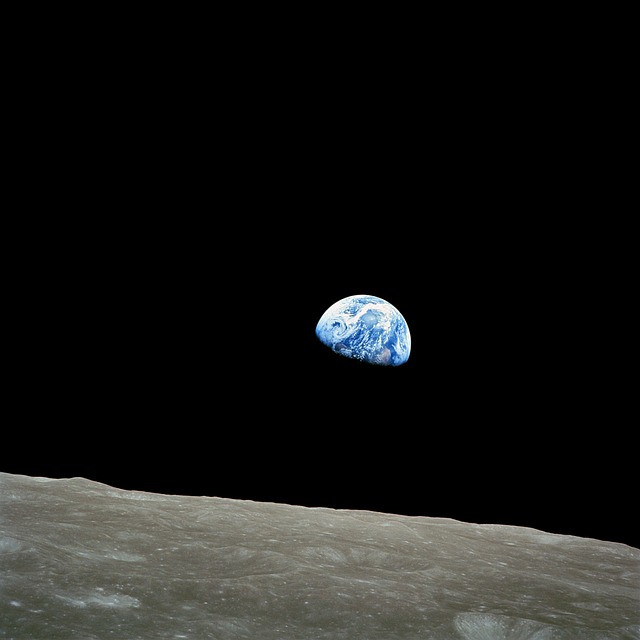 Earth from moon - GUTkraft Steyr Kunst Aktion 1993