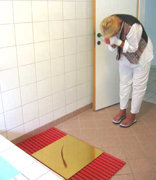 Social Gold Kunstaktion fuer Tsunami Opfer 2005
